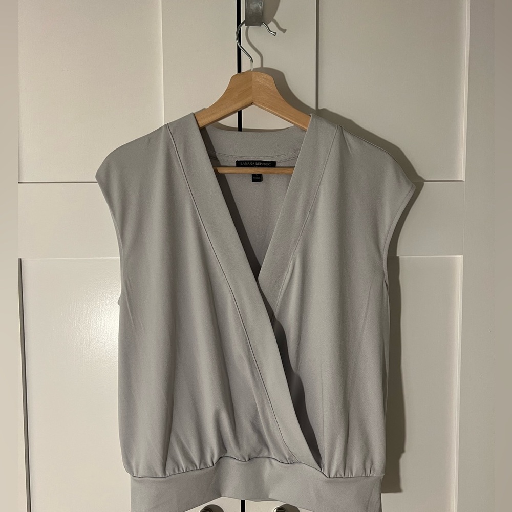 Banana Republic top